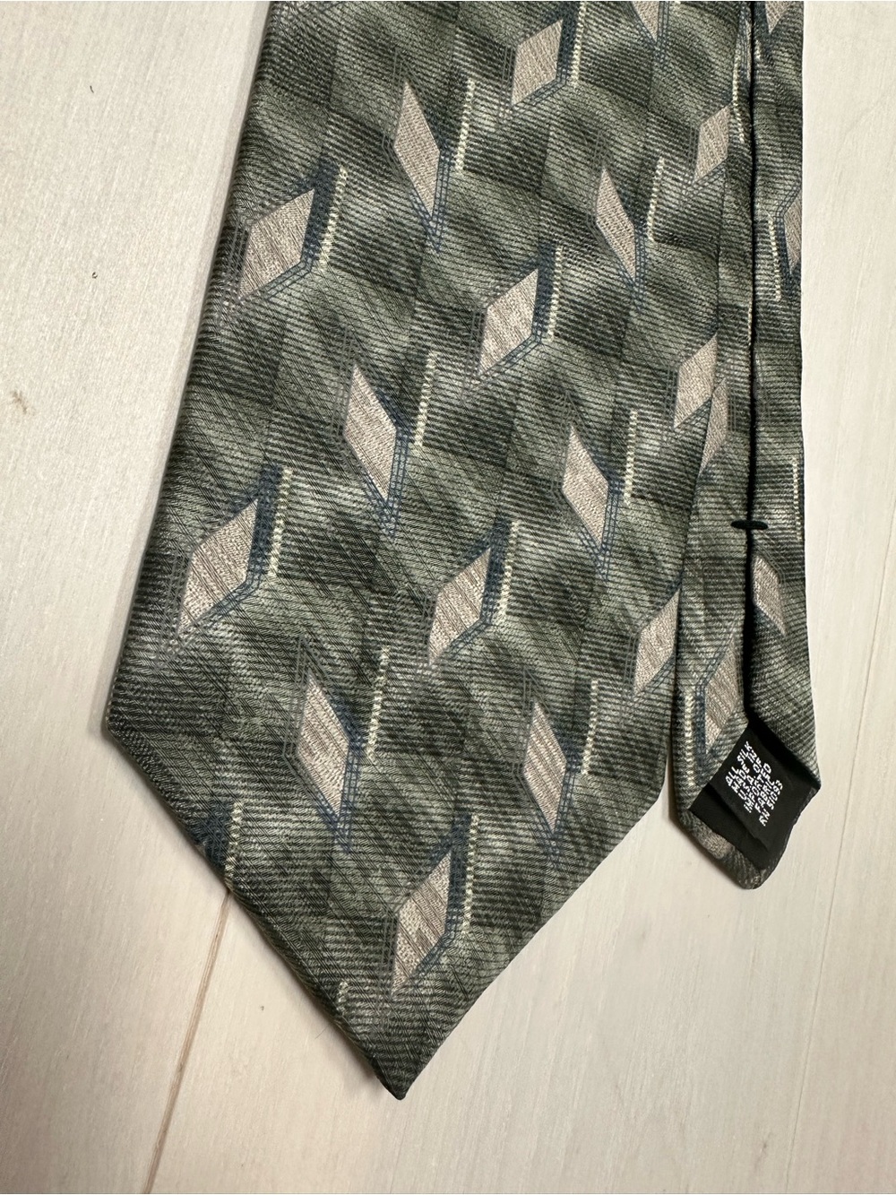 Classic Olive Green Geometric Tie
